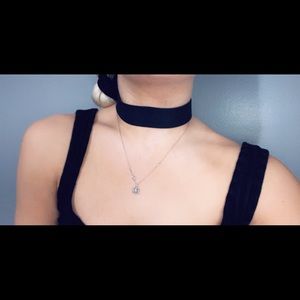 ADORABLE choker!